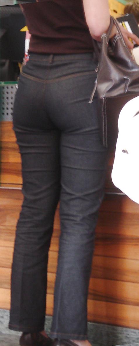 25P Voyeur Candid Shots