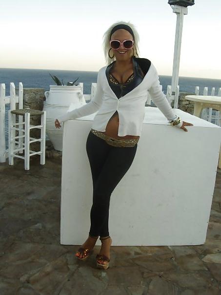 25P Greek bad girls