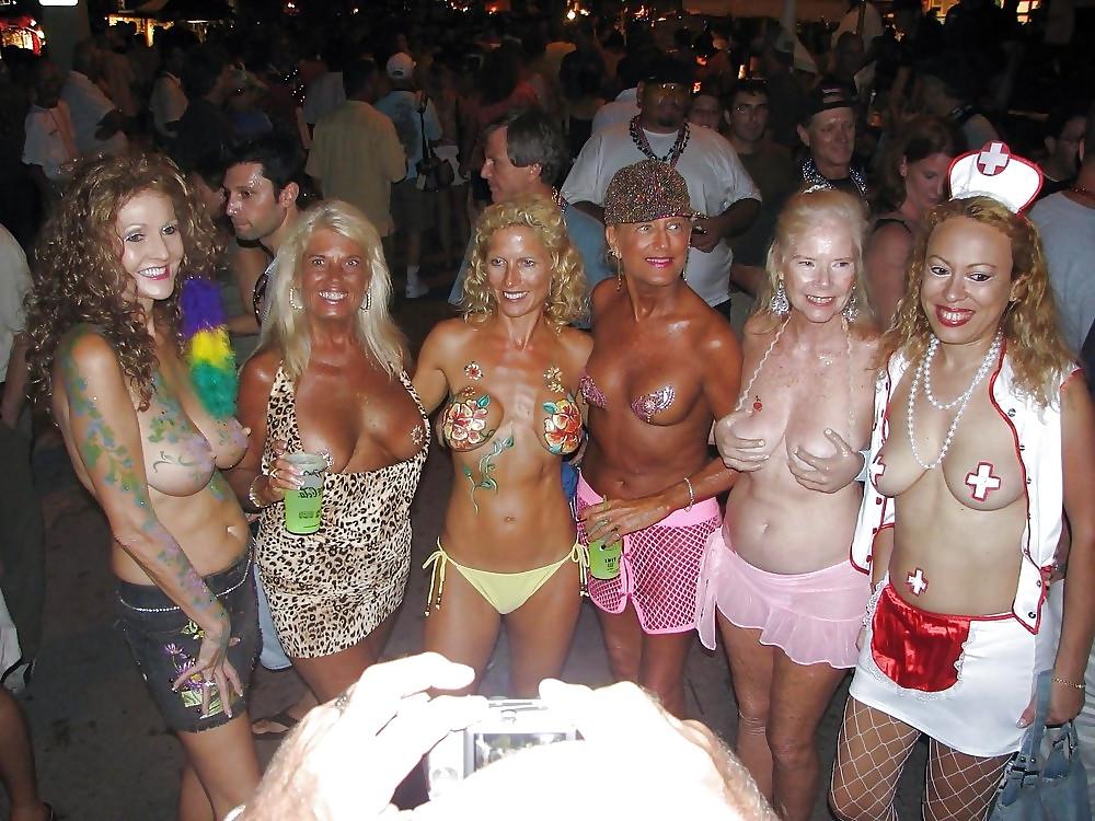 25P Group nudes 11