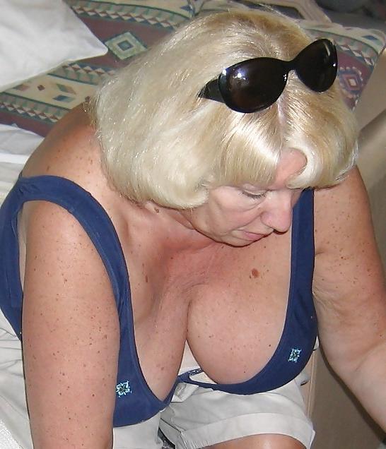 25P Grab a granny 9