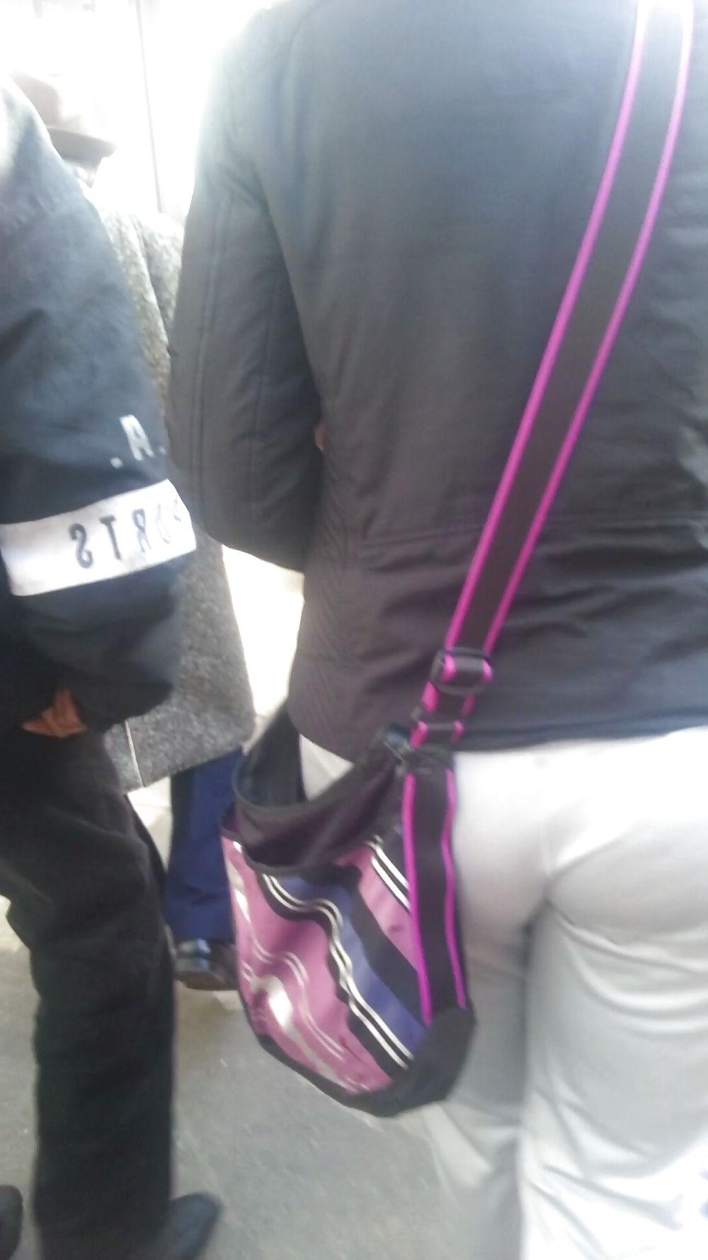 8P Sexy schoolgirl ass romanian