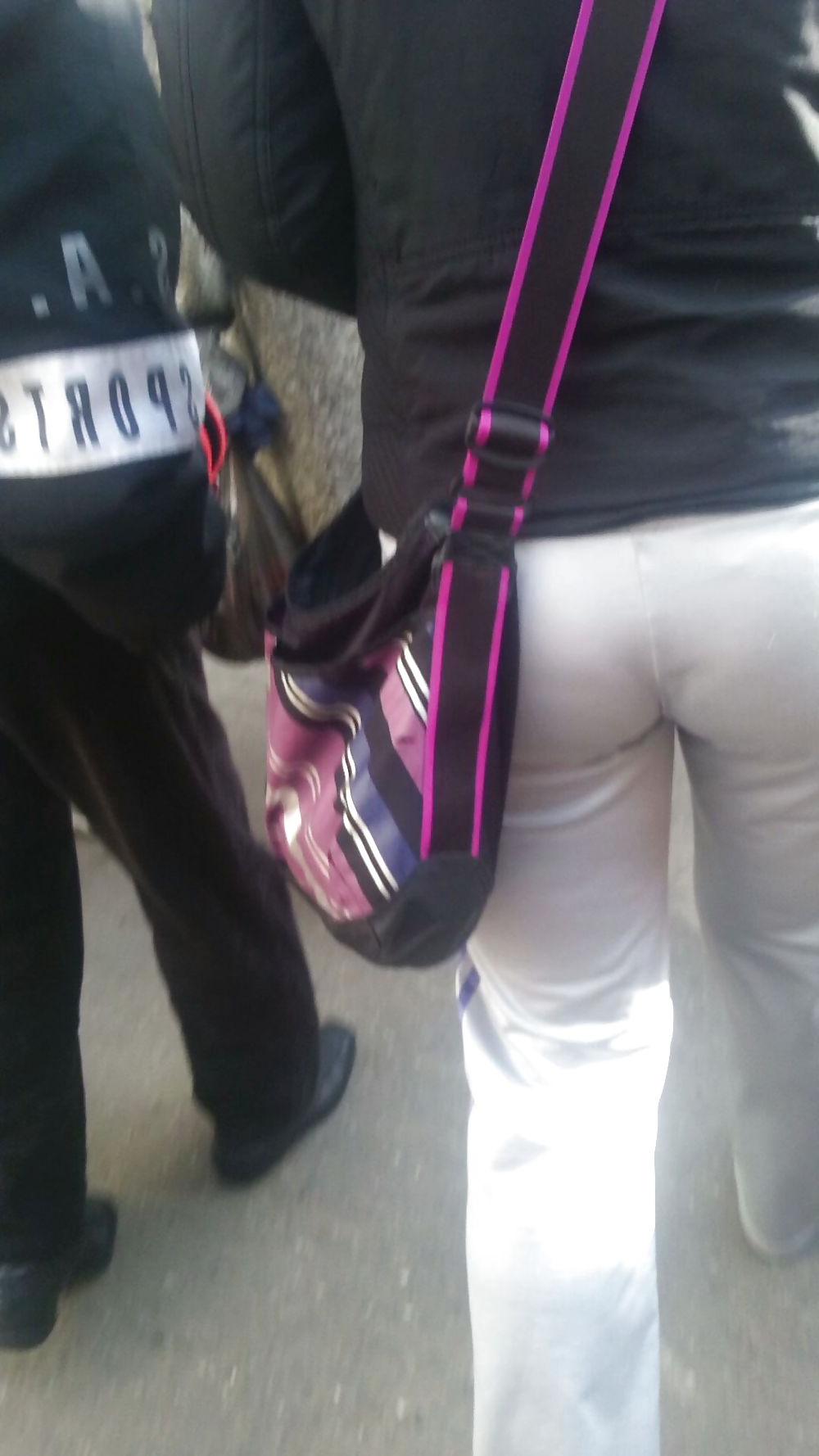 8P Sexy schoolgirl ass romanian