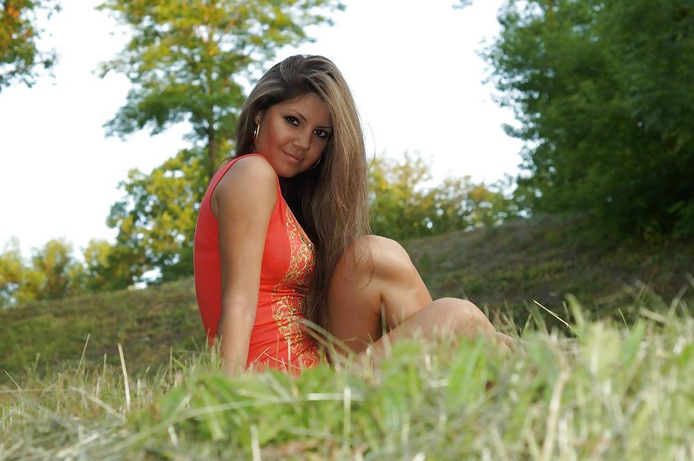 25P Russian amateur teen Yana Melihova