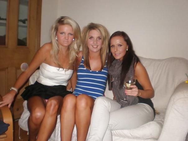 25P Accidental Upskirts 4