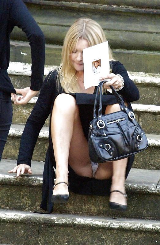 25P Accidental Upskirts 4