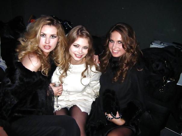 25P Accidental Upskirts 4