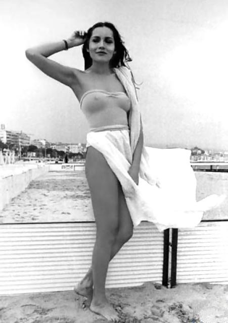 10P B Movie Queens - Barbara Carrera Part 3