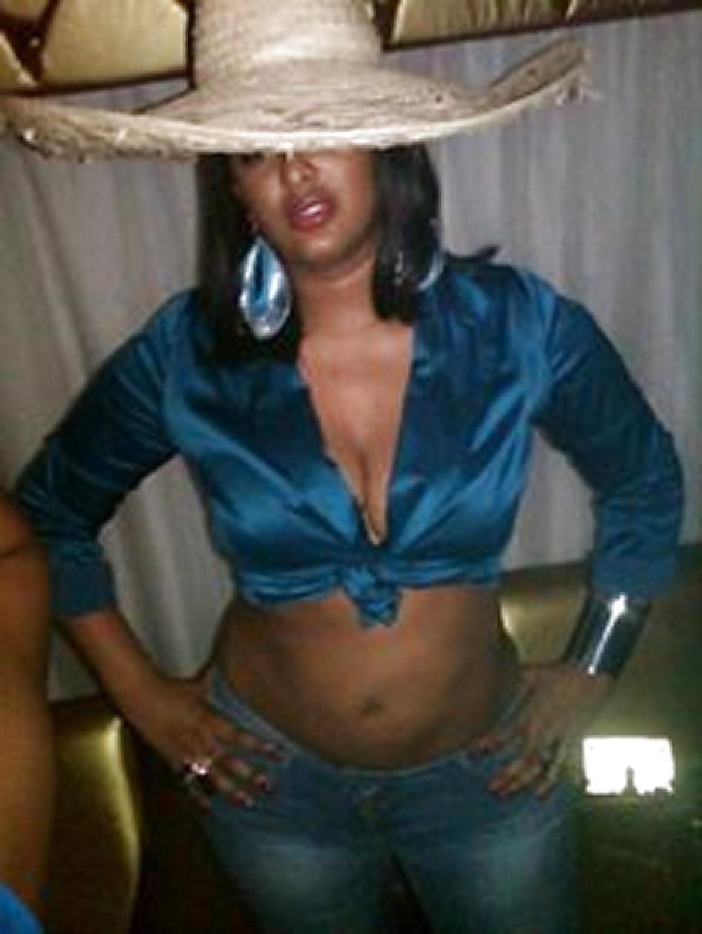 25P A dominican girl called Venya P.
