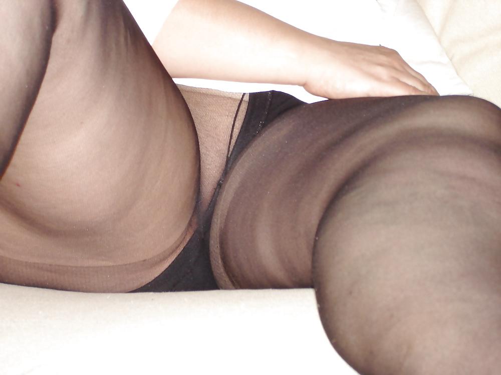 21P Chubby german housewife in pantyhose