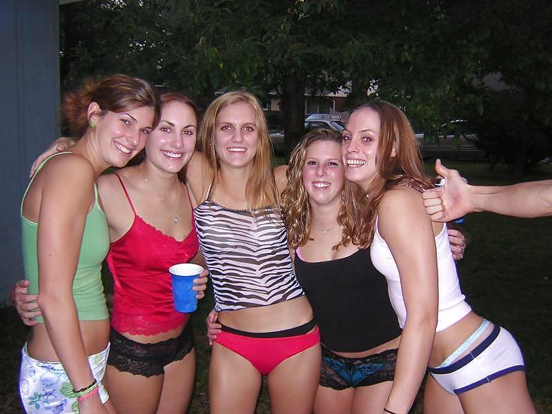 15P Nice (non nude) girls 15