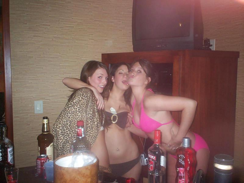 15P Nice (non nude) girls 15