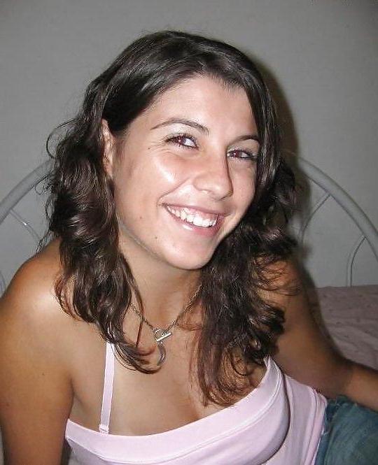 5P Greek Wife Lucy 