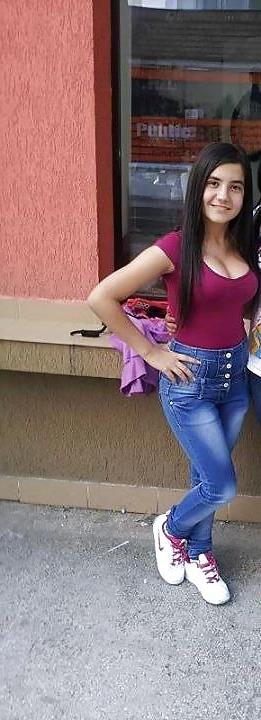 24P Romanian girl: iulia