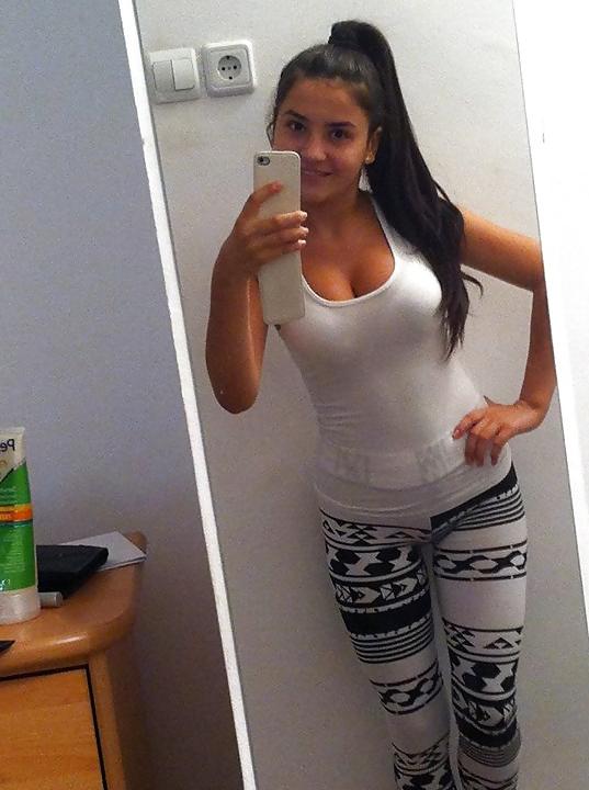24P Romanian girl: iulia