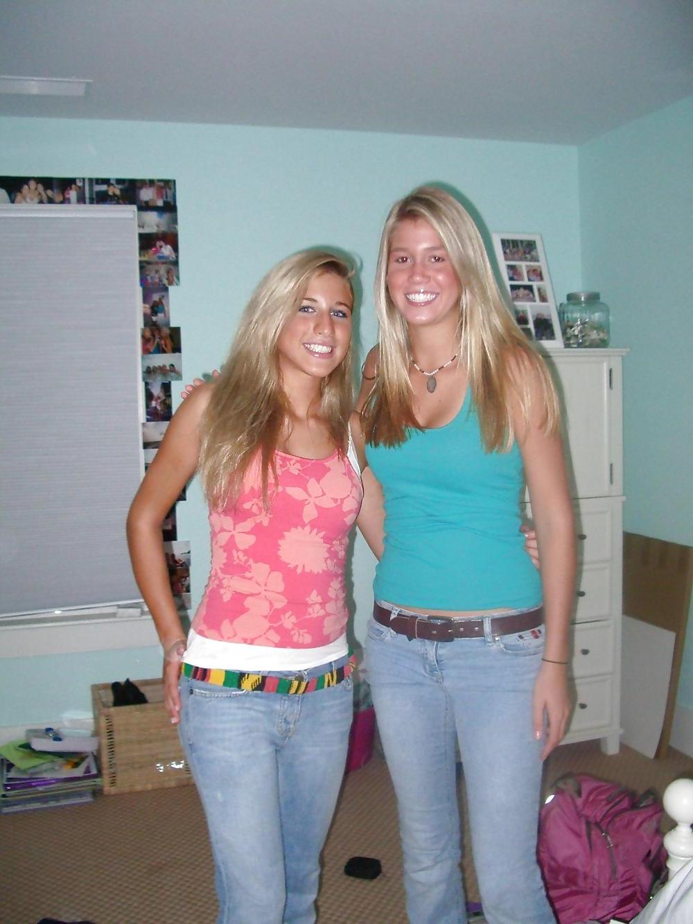 15P Nice (non nude) girls 19