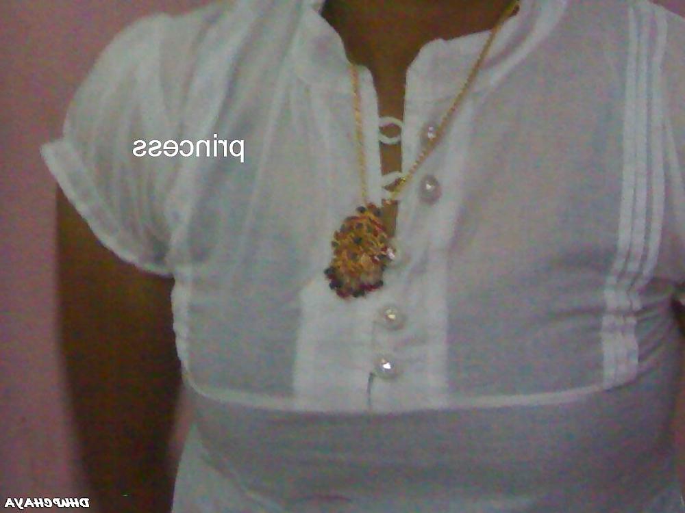 25P HOT TAMIL LADY VINAYAA 10