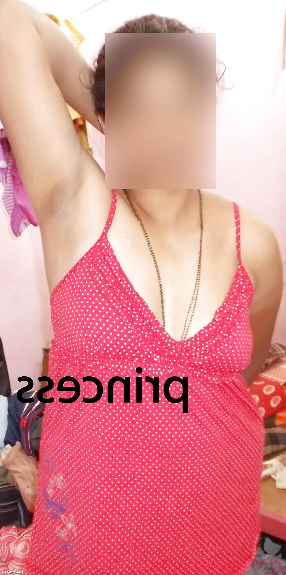 25P HOT TAMIL LADY VINAYAA 10