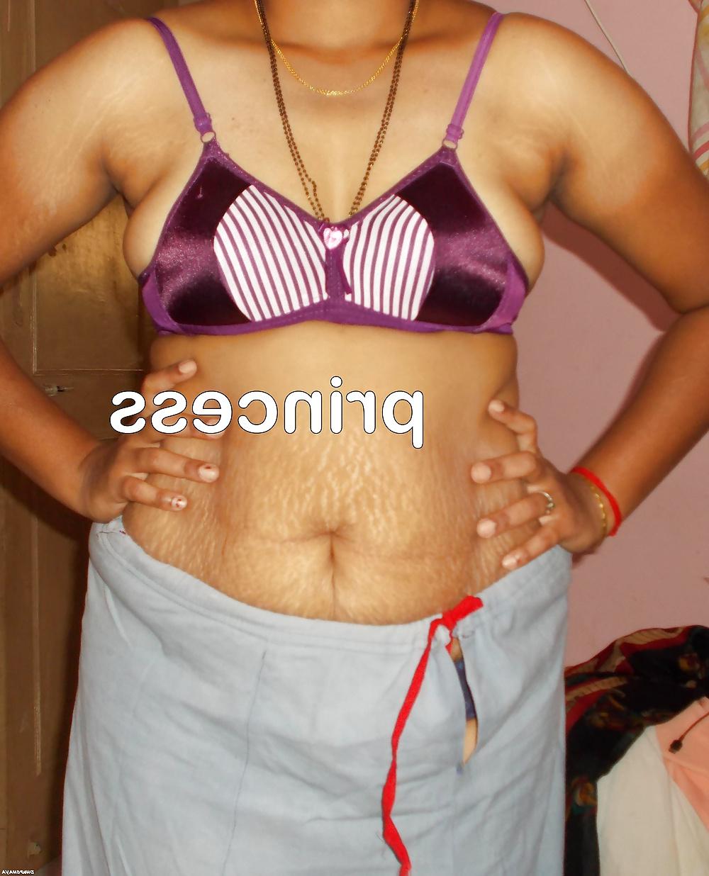 25P HOT TAMIL LADY VINAYAA 10