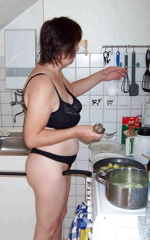 25P Mature and granny passion 10
