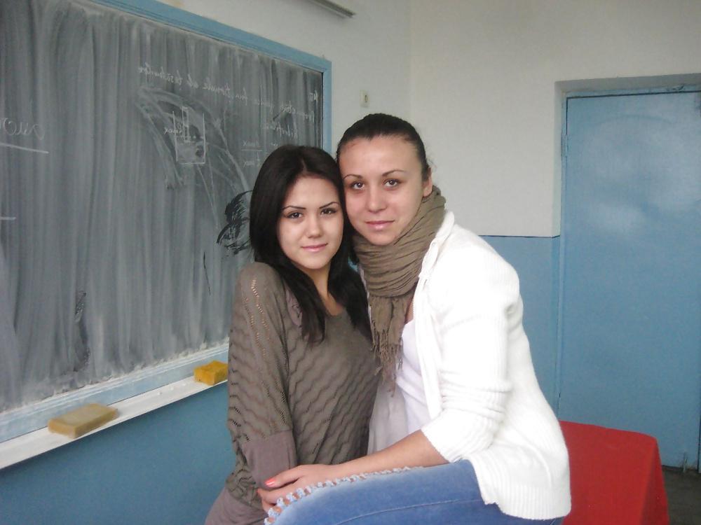 25P Hot Young Facebook Teen Girl Selfies