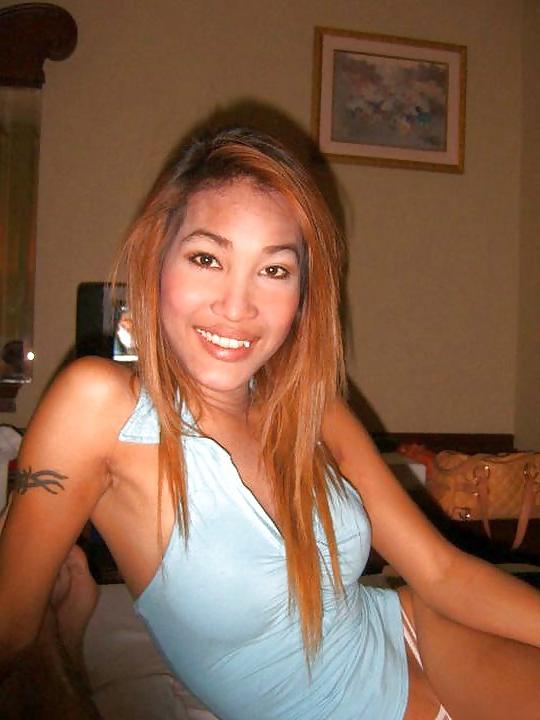 25P Blond Ladyboy Patty from Bangkok