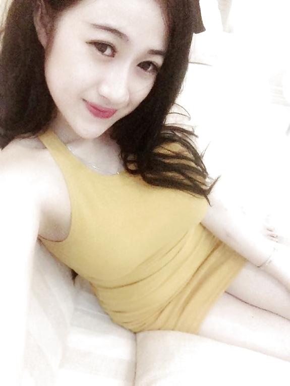 16P Amateur vietnamese girls