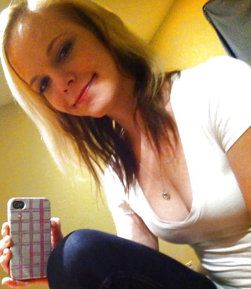 15P Nice (non nude) girls 145