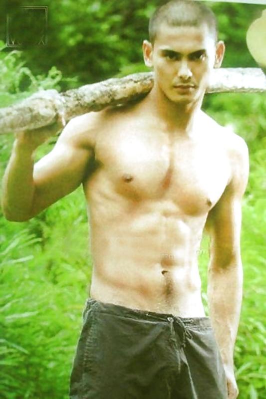 17P Marx topacio filipino actor