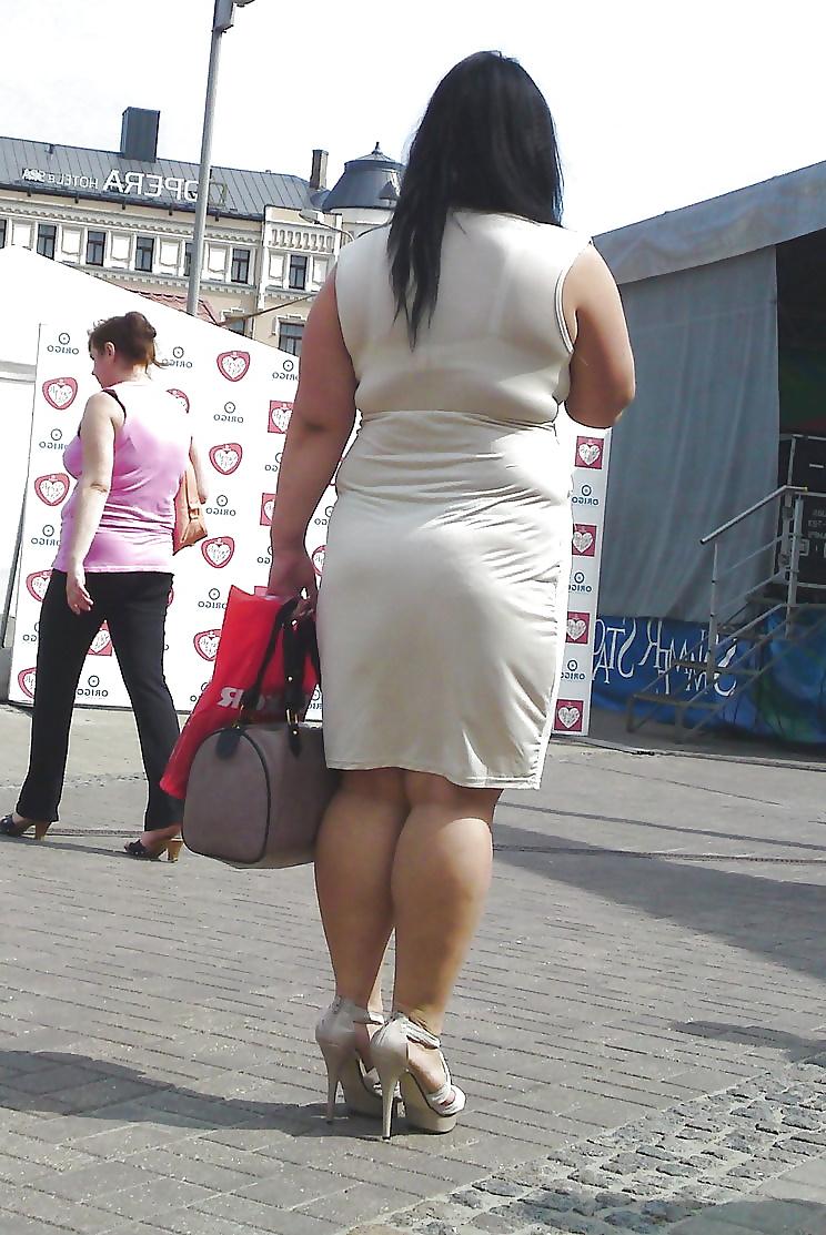 23P Various bbw in high heels 2