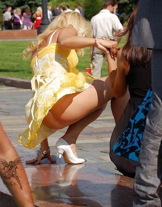 25P Upskirt Windy 2