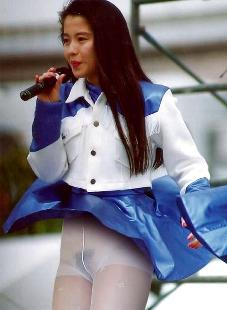 25P Upskirt Windy 2