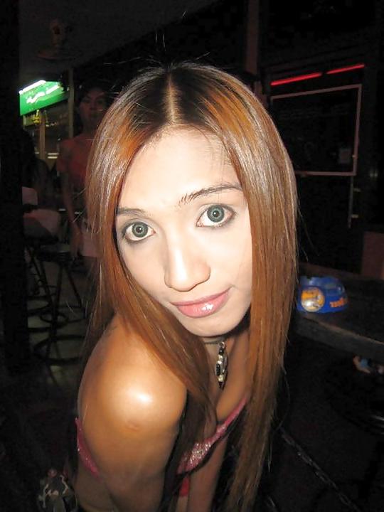 25P Bangkok Ladyboy Vivian