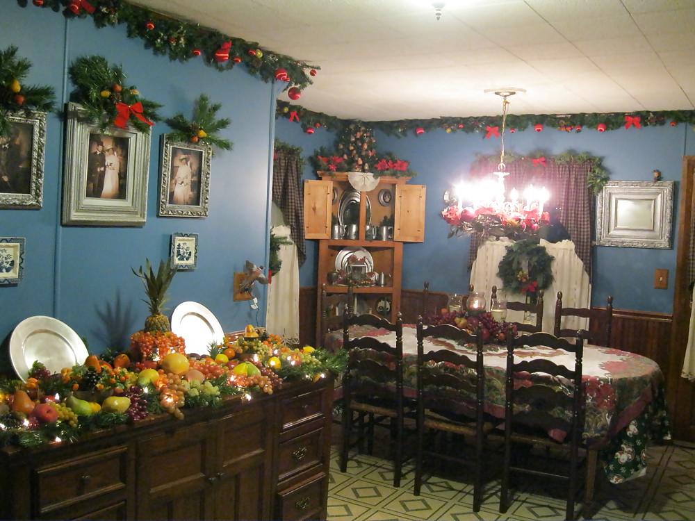 15P Why I haven't been on xhammy in awhile decorating my home