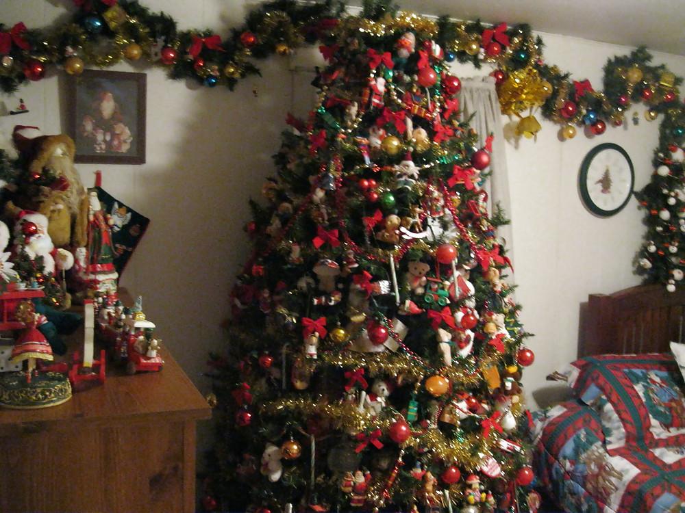 15P Why I haven't been on xhammy in awhile decorating my home