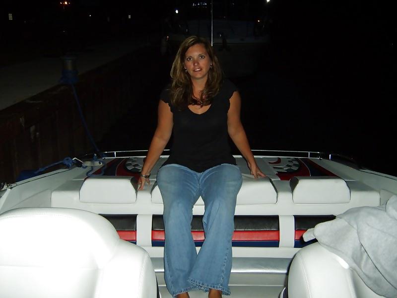 16P Non nude real milfs and girlfriends