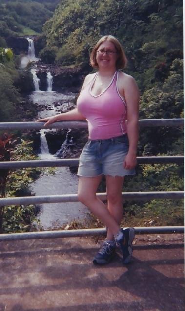 16P Non nude real milfs and girlfriends