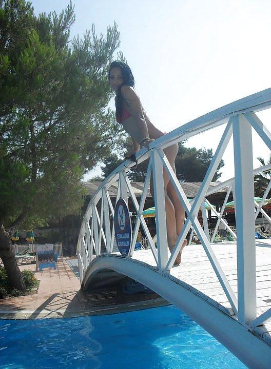 16P Romanian girl: Albina