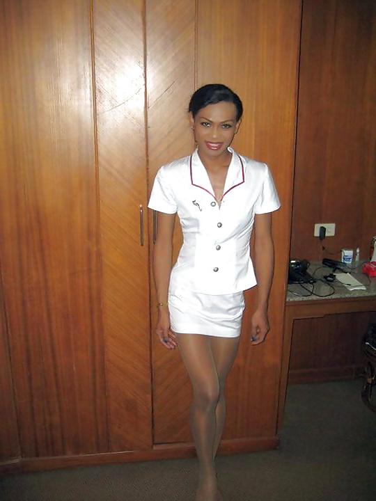 25P Pattaya Ladyboy Sara