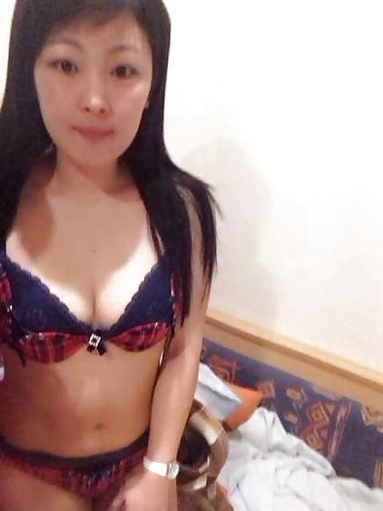 25P Asian Prostitutes in Germany
