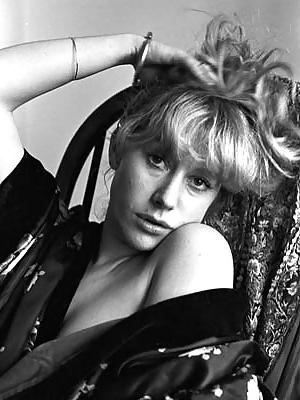 20P Helen MIRREN
