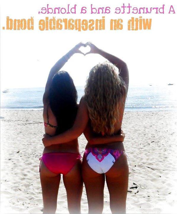 25P Hot teen girls wearing bikinis (non-nude)