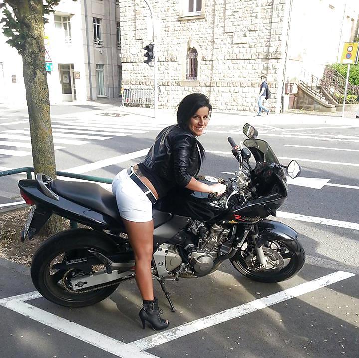 10P Romanian milf: maria