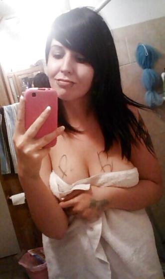 25P Self Shot Non Nude Matures