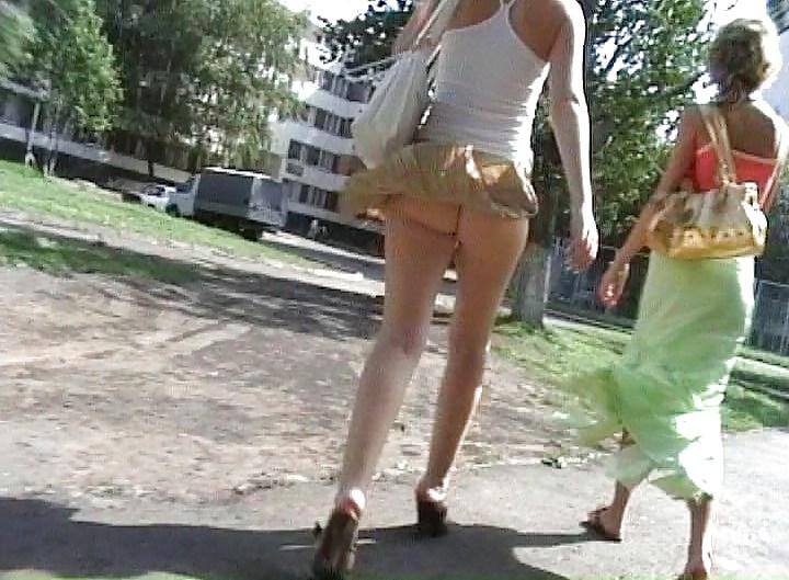 25P Upskirt Windy 1