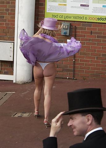 25P Upskirt Windy 1