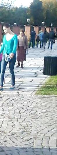 19P Spy old + young parck romanian