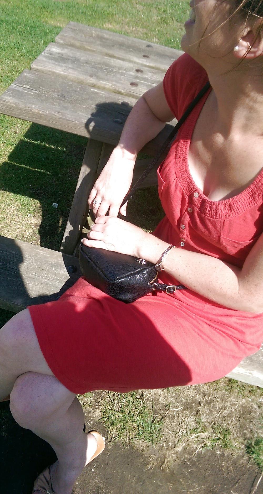 21P Ny Wife Upskirt, Down Blouse