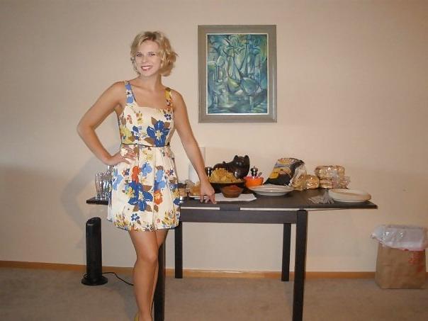 9P Amazing non-nude hotties! plz comment