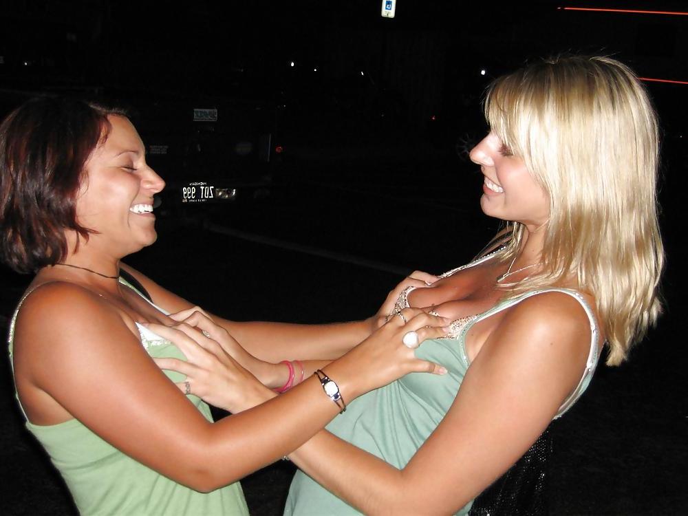 15P Nice (non nude) girls 27