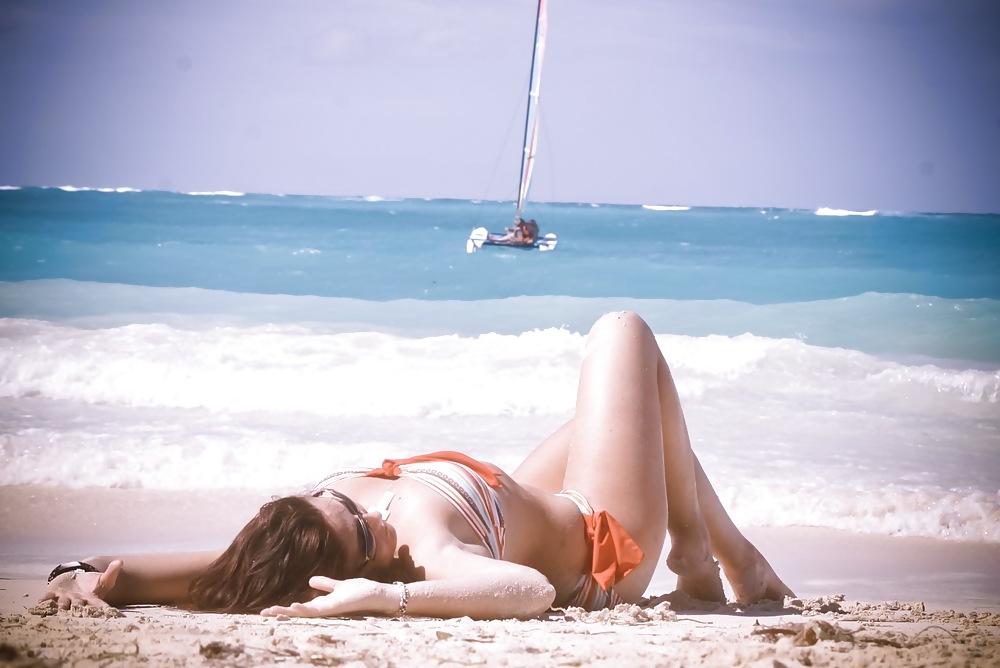 12P Russian beautiful girl in Goa  